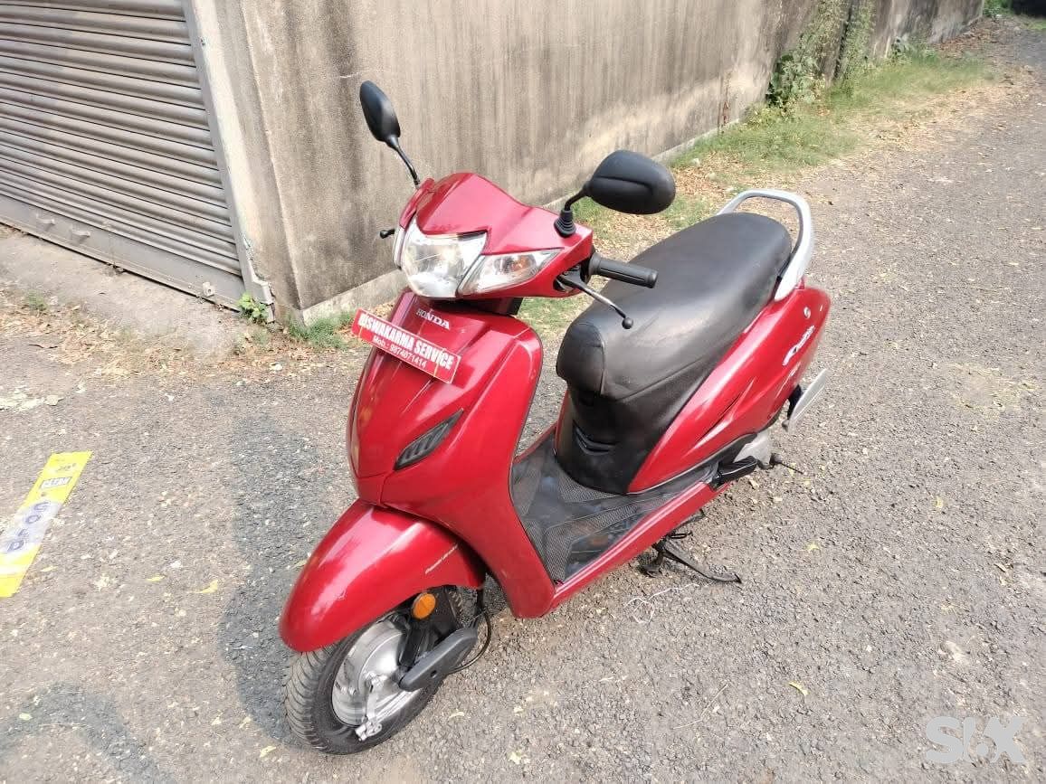 Honda  Activa  4g Used scooty in Kolkata