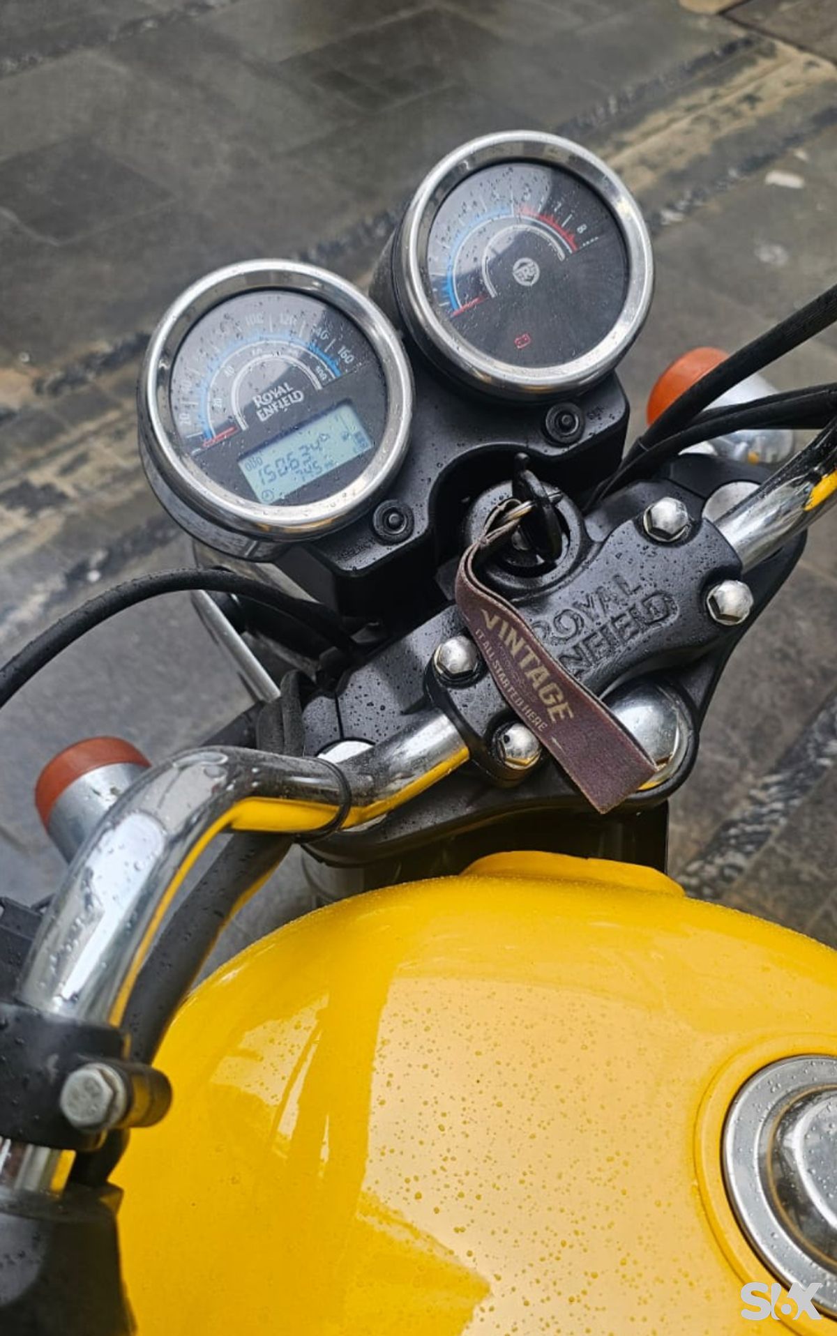 Royal Enfield Thunderbird  350-es Used bikes in Model-thunderbird