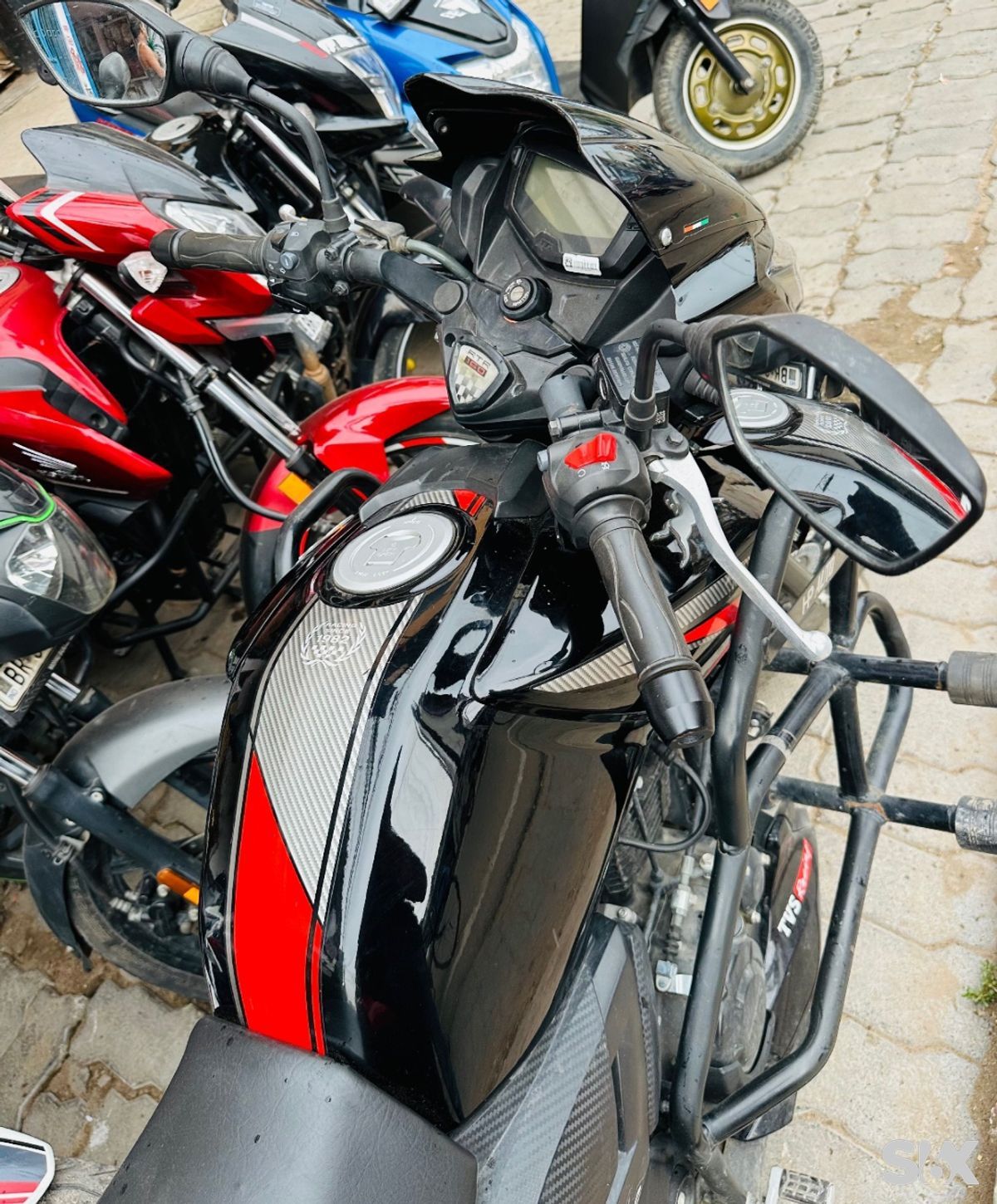 TVS Apache RTR 160 rear-disc-matte-red Used bikes in Brand-tvs