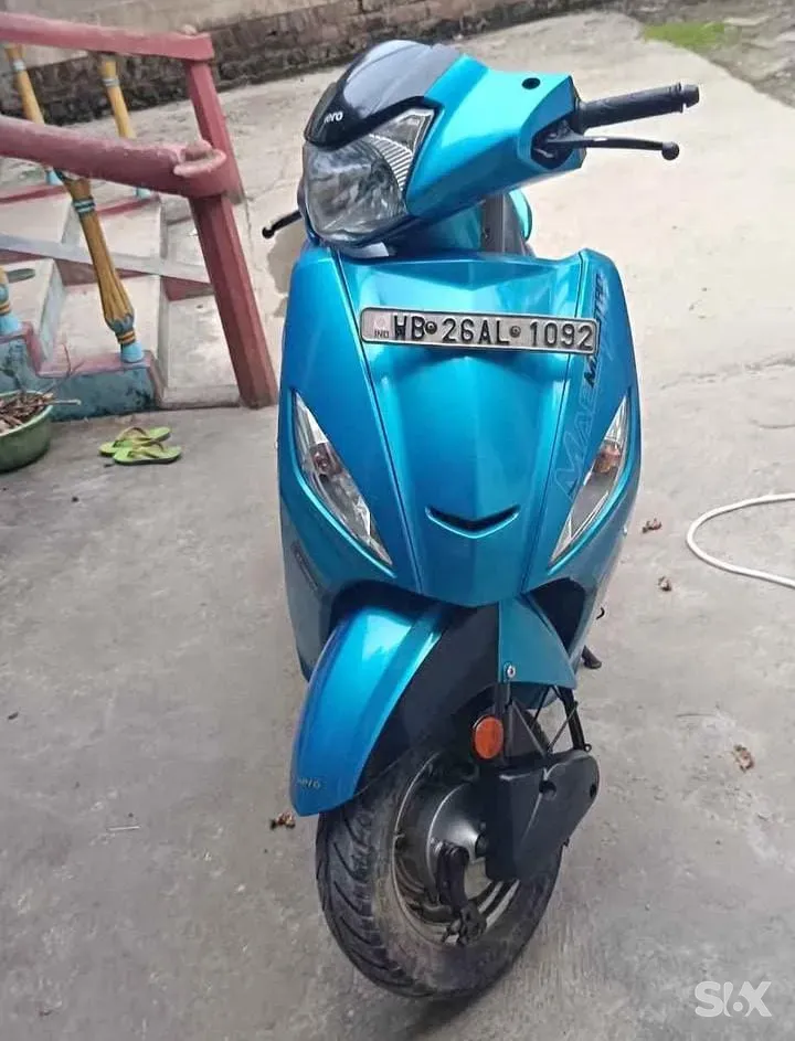 Hero Maestro standard Used scooty in Brand-hero