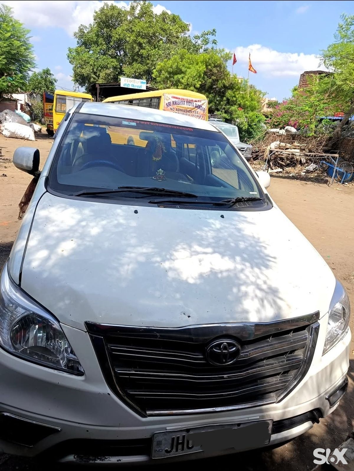 Toyota Innova 25-g3 Used cars in Model-innova