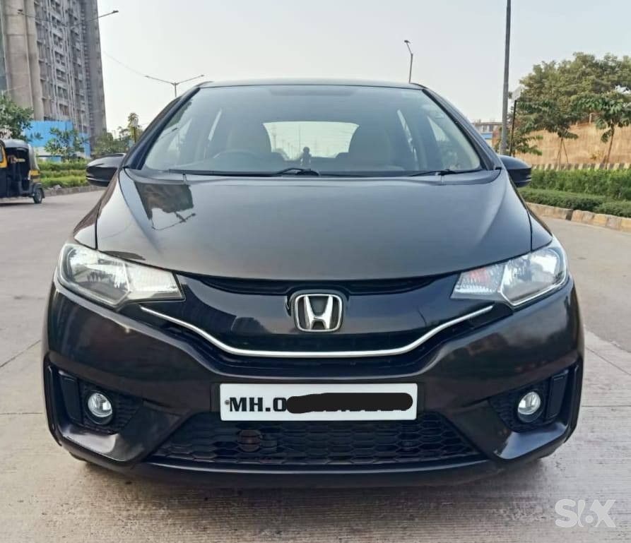 Honda Jazz 12-v-at-i-vtec Used cars in Model-jazz