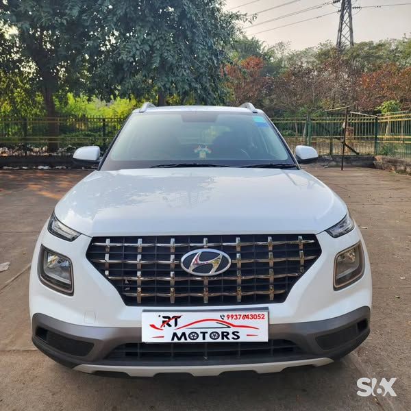 Hyundai Venue 12-s-o Used cars in Model-venue