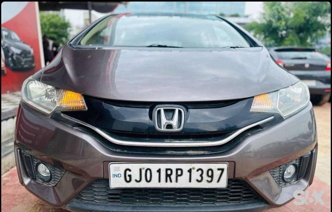 Honda Jazz 12-sv-i-vtec Used cars in Model-jazz