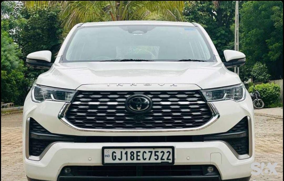Toyota Innova Hycross 2.0 ZX (O) Hybrid 7 STR Petrol for Sale in Naranpura, Ahmedabad, Gujarat Toyota Innova Hycross 20-zx-o-hybrid-7-str Used cars in Brand-toyota
