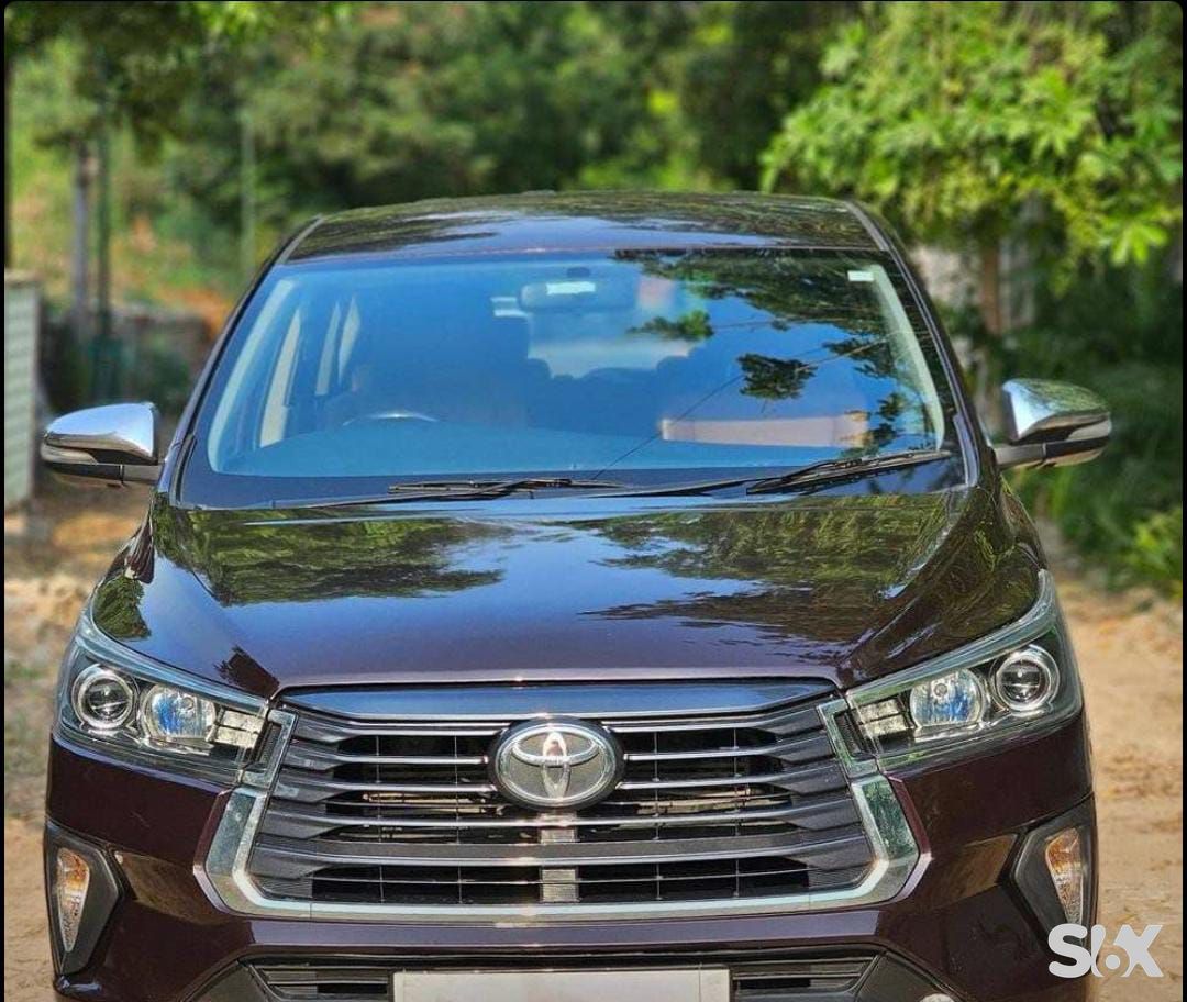 Toyota Innova Crysta 2016-2020-27-vx-at-7-str Used cars in Model-innova-crysta