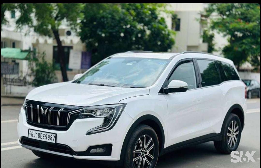 Mahindra XUV 700 22-ax-7-diesel-at-luxury-pack-7-str Used cars in Fueltype-diesel