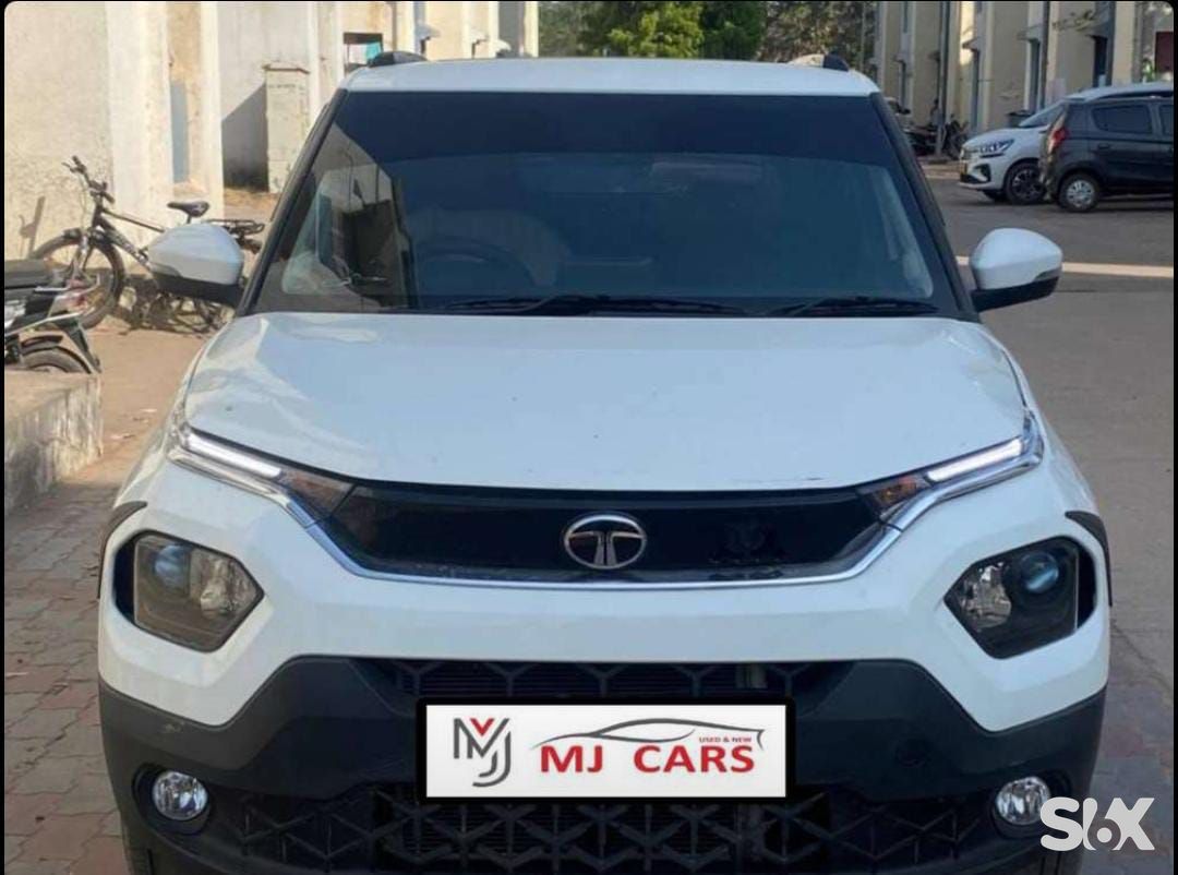 Tata Punch accomplished-dazzle-s-cng Used cars in Model-punch