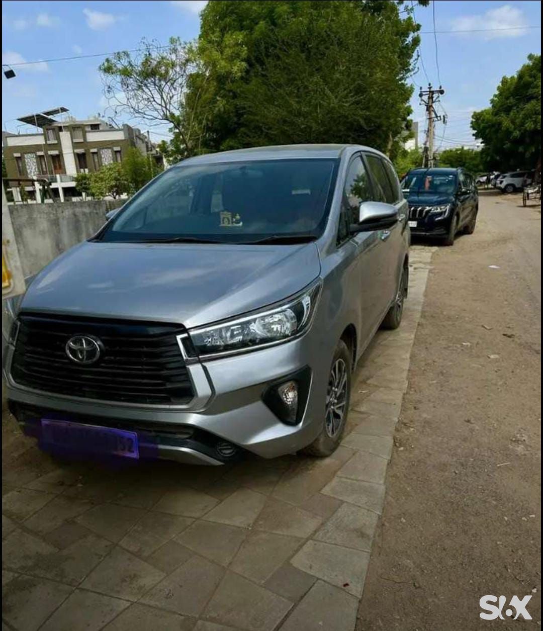 Toyota Innova innova-crysta-24-gx-8-str Used cars in Model-innova