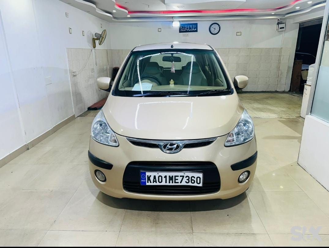 Hyundai i10 sportz-at Used cars in Model-i10