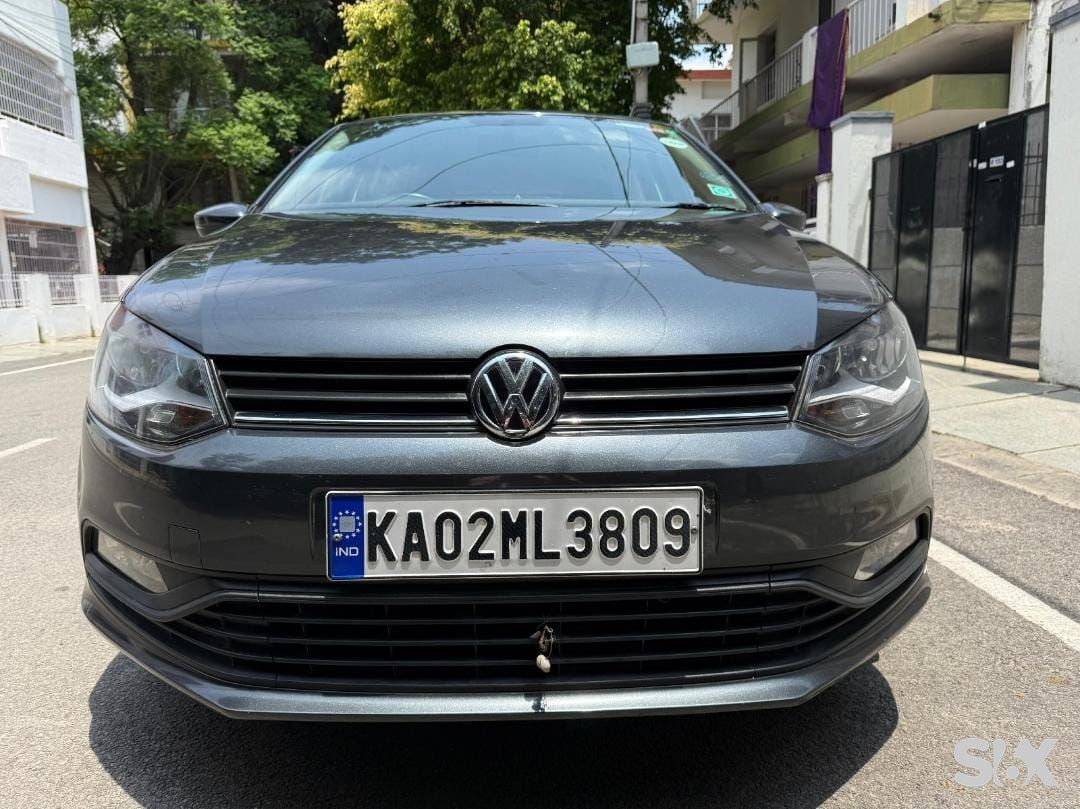 VOLKSWAGEN Polo 2009-2014-12-petrol-comfortline Used cars in Model-polo