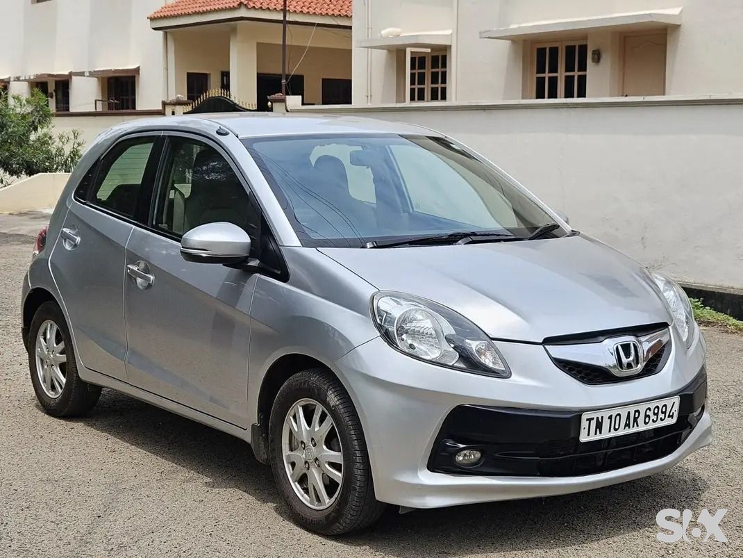 Honda Brio 2013-2016-12-s-mt Used cars in Model-brio