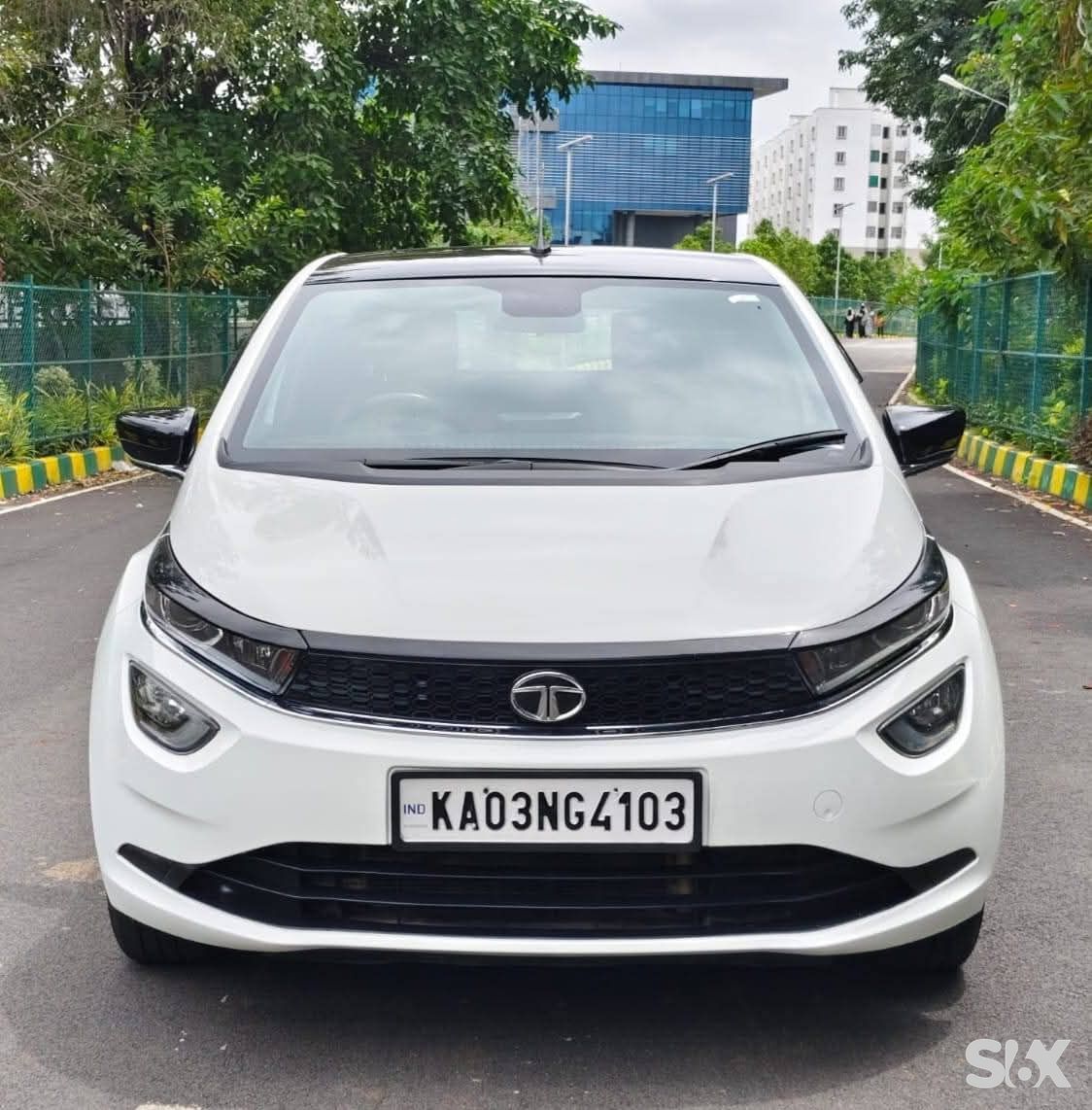 Tata Altroz xz-12rtn Used cars in Brand-tata