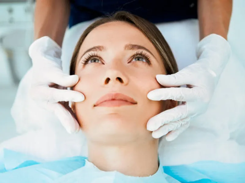 Hormonal Acne Specialist in Kolkata