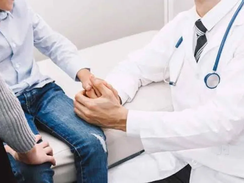 Pediatrician for ear infection in child Deoghar