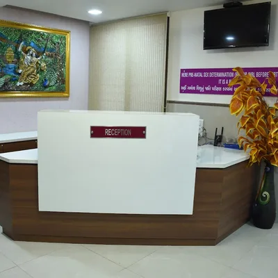 Dr. Himali Maniar Patel