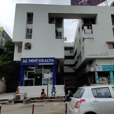 Dr. Manoj Modi Physiotherapist
