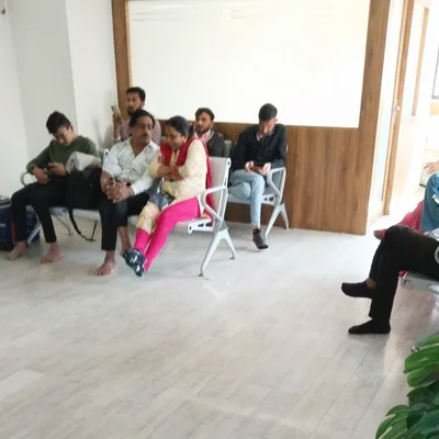 Dr. Tarun H Dave