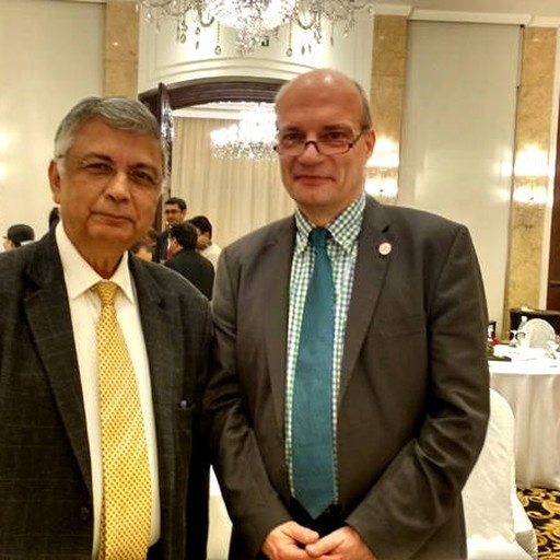 Dr. Ashok Sarin