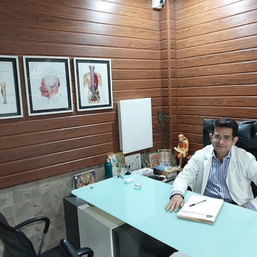 Dr. Ashutosh Shetty