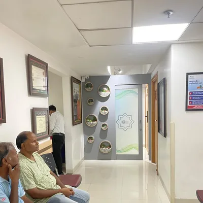 Dr. Mayank Somani