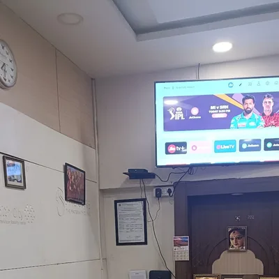 Dr. Sandeep Kapoor