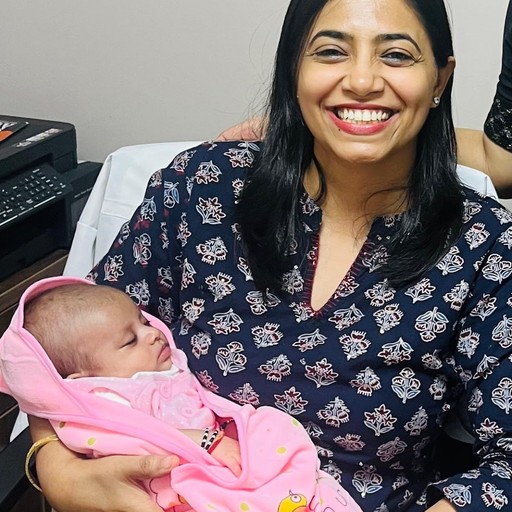 Dr. Meenu Ahuja