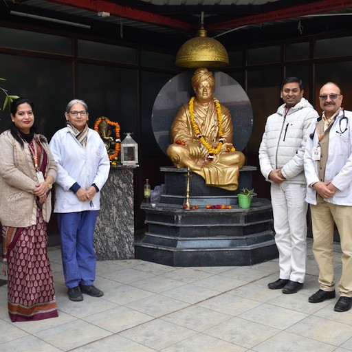 Dr. Mukesh Kumar