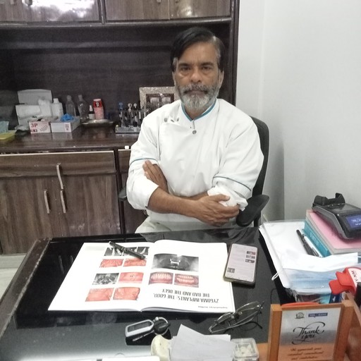 Dr. Pankaj Rooprai