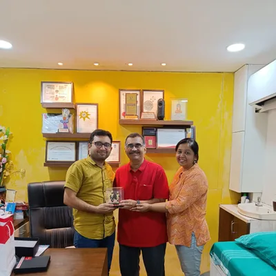 Dr. Anand Surana