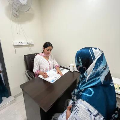 Dr. Esha Edwankar Physiotherapist