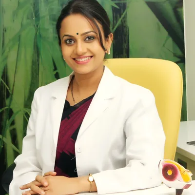 Dr. Sayli Gavaskar