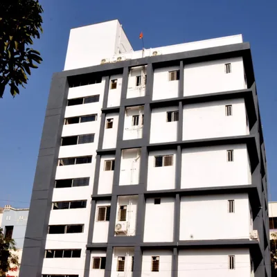 Dr. Siddharth Nigade