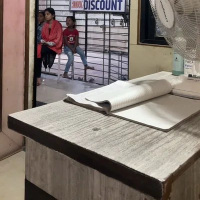 Dr. Swela Mayur Yadav