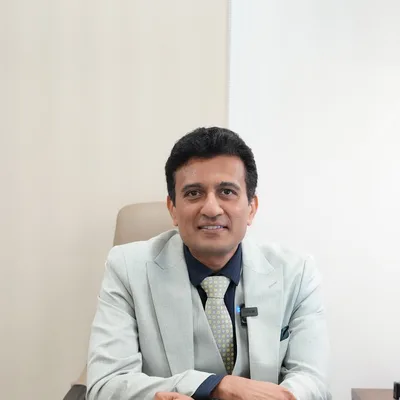 Dr. Vivek Mundada
