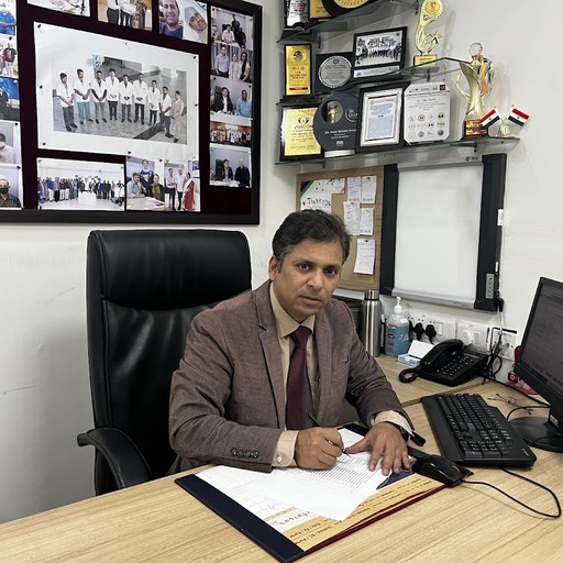 Dr. Vijay Sinha