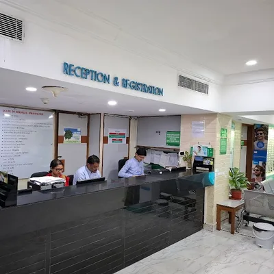 Dr. Somnath Majumdar