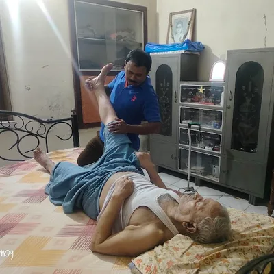 Dr. Tanmoy Rit Physiotherapist