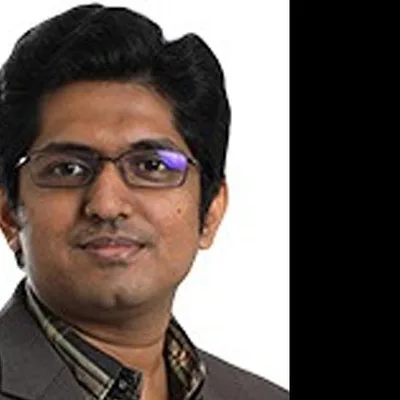 Dr. R.Karthik Narayanan
