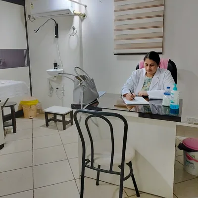 Dr. Sunita Kumari
