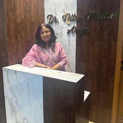 Dr. Arya Ritu Gyanchand