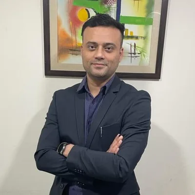 Dr. Karunesh Kumar