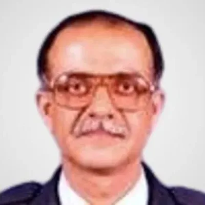 Dr. Rajeev Kapur