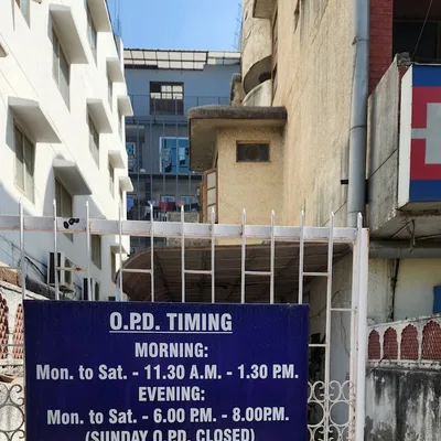Dr. Arun Theraja
