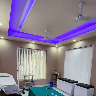 Dr. Amit Takkar