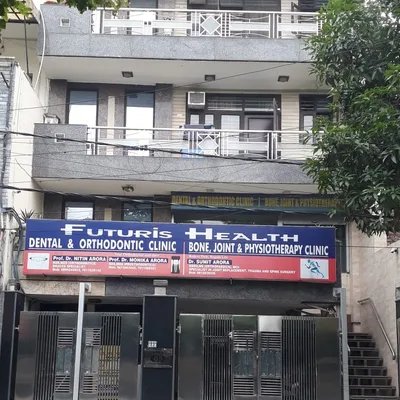 Dr. Sumit Gupta