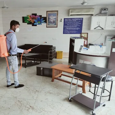 Dr. Rajeev Bansal