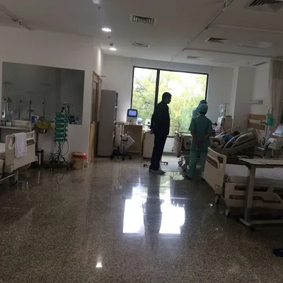 Dr. Adil Rizvi