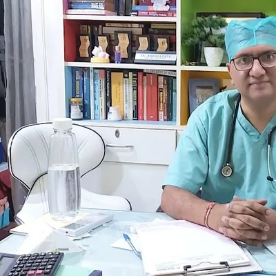 Dr. Ashish Soin