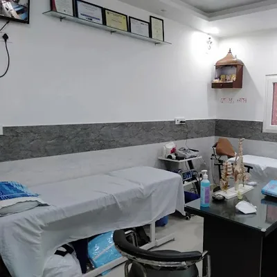 Dr. Dharmendra Gopal Physiotherapist